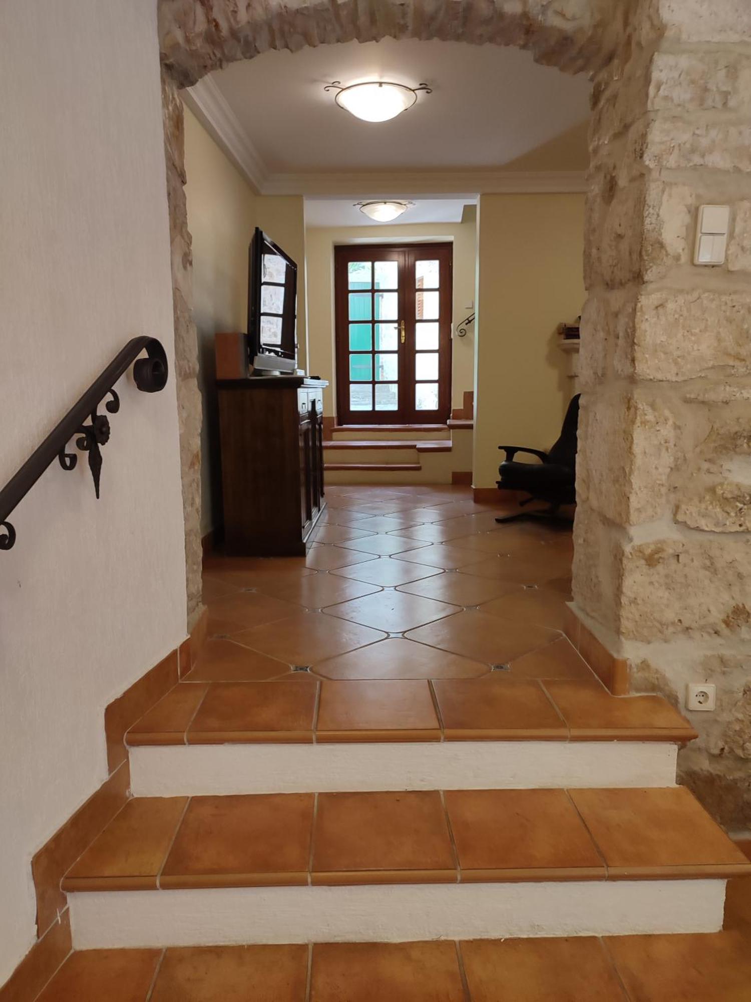 Villa Rustika Sutivan Luaran gambar